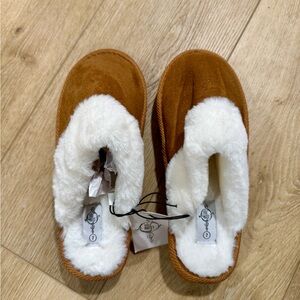 Cozy Brown and White Women's Slippers